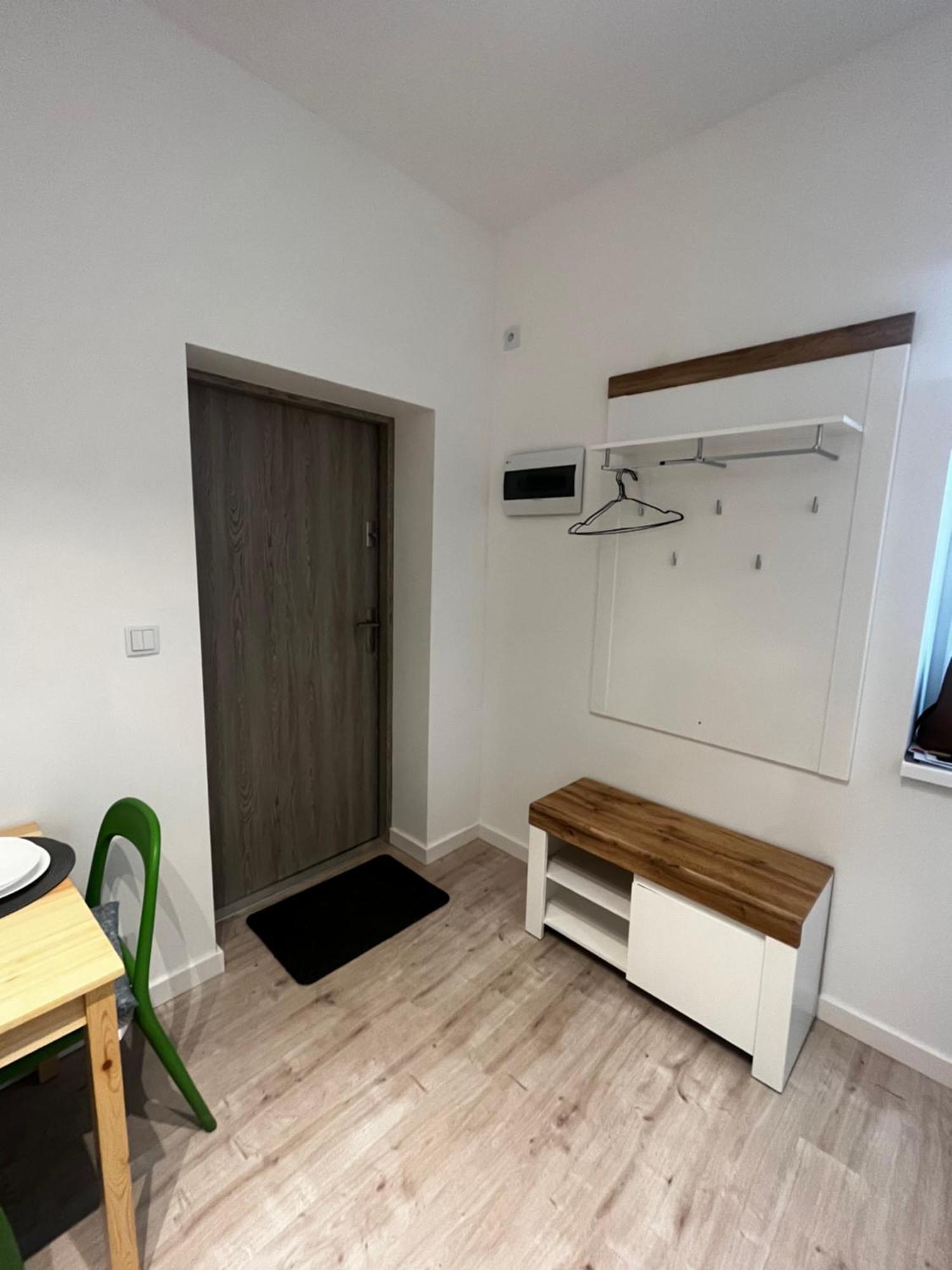 Apartamenty Dbrw Jezyce Poznan Exterior foto