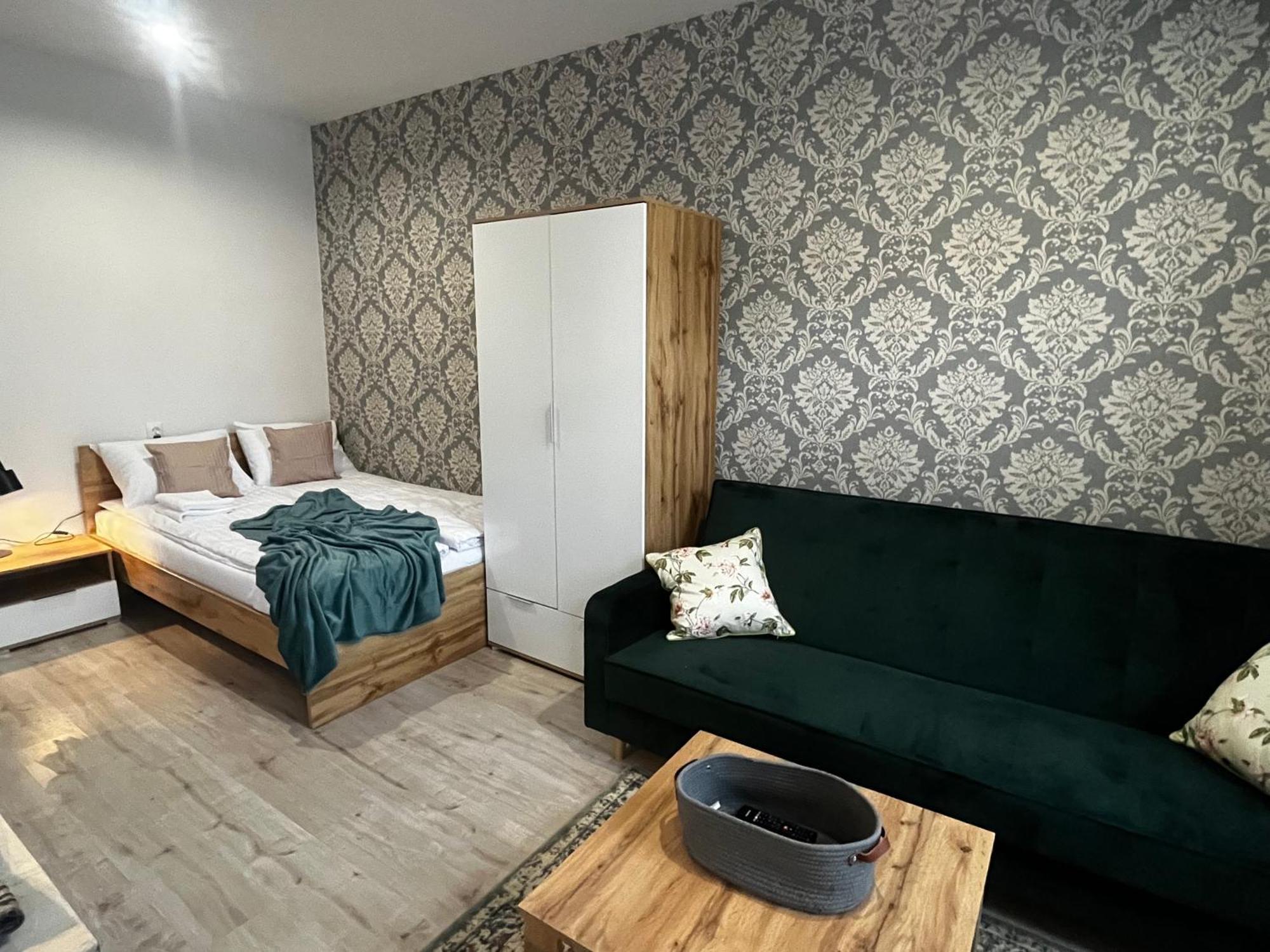 Apartamenty Dbrw Jezyce Poznan Exterior foto